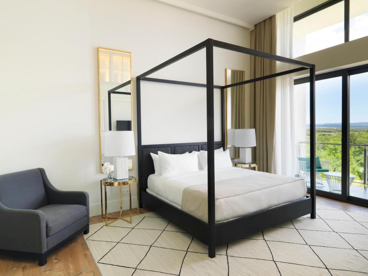 Hotel Camiral - The Leading Hotels of the World