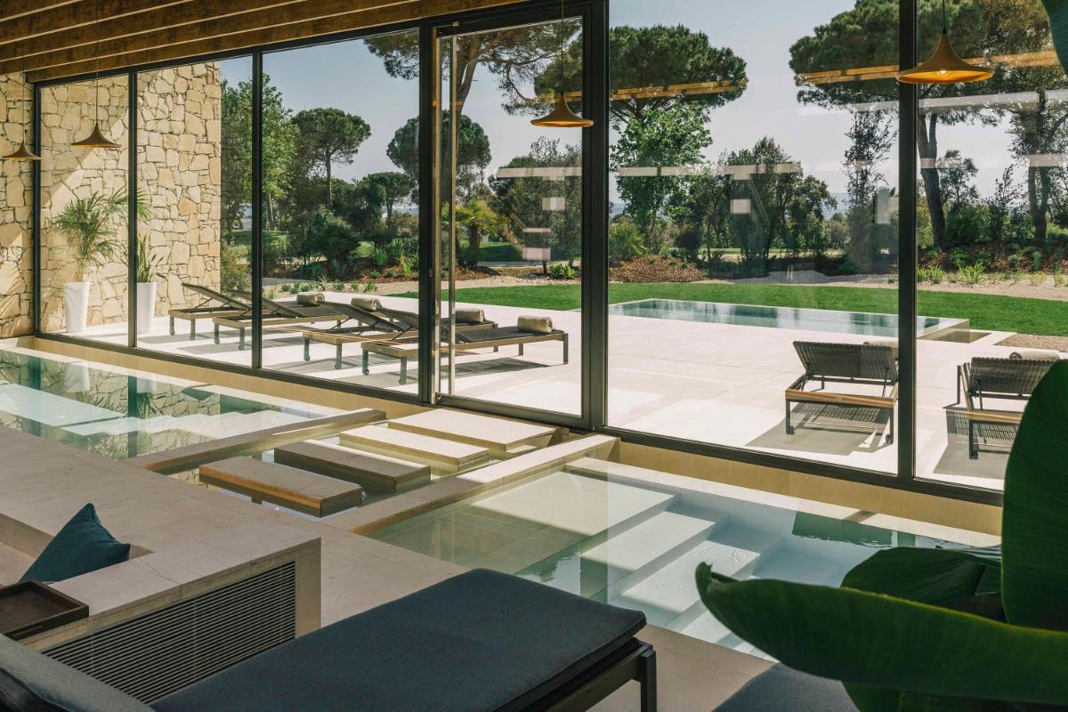 Hotel Camiral - The Leading Hotels of the World