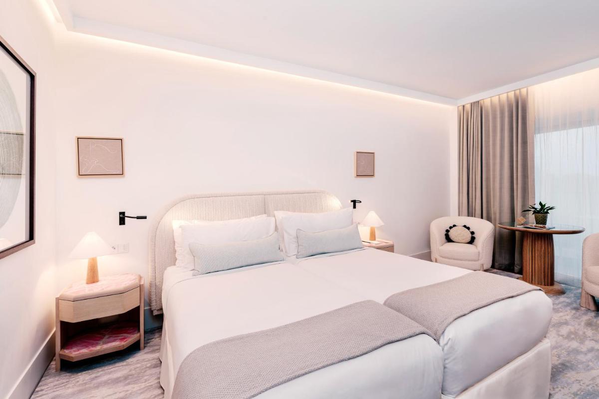 Hotel Camiral - The Leading Hotels of the World