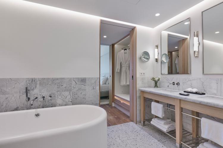 Hotel Camiral - The Leading Hotels of the World