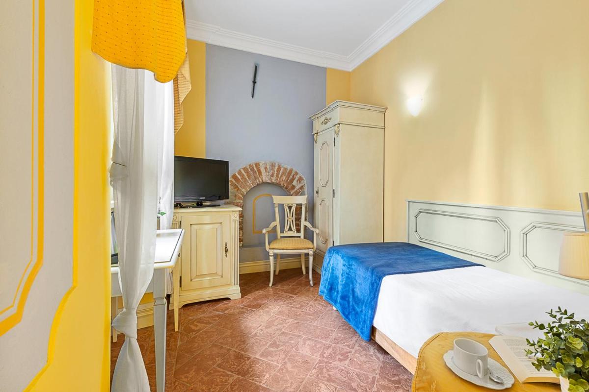 Hotel Cannobio