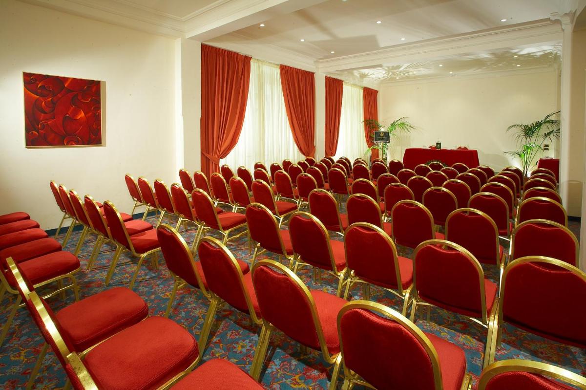 Hotel Caparena