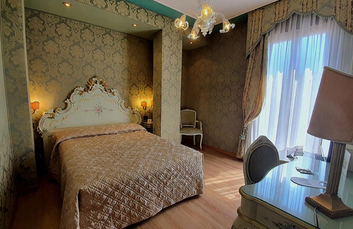 Hotel Carlton On The Grand Canal