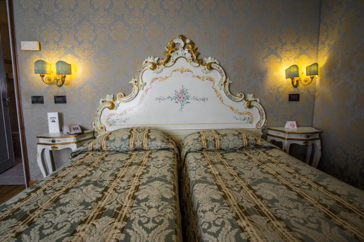 Hotel Carlton On The Grand Canal