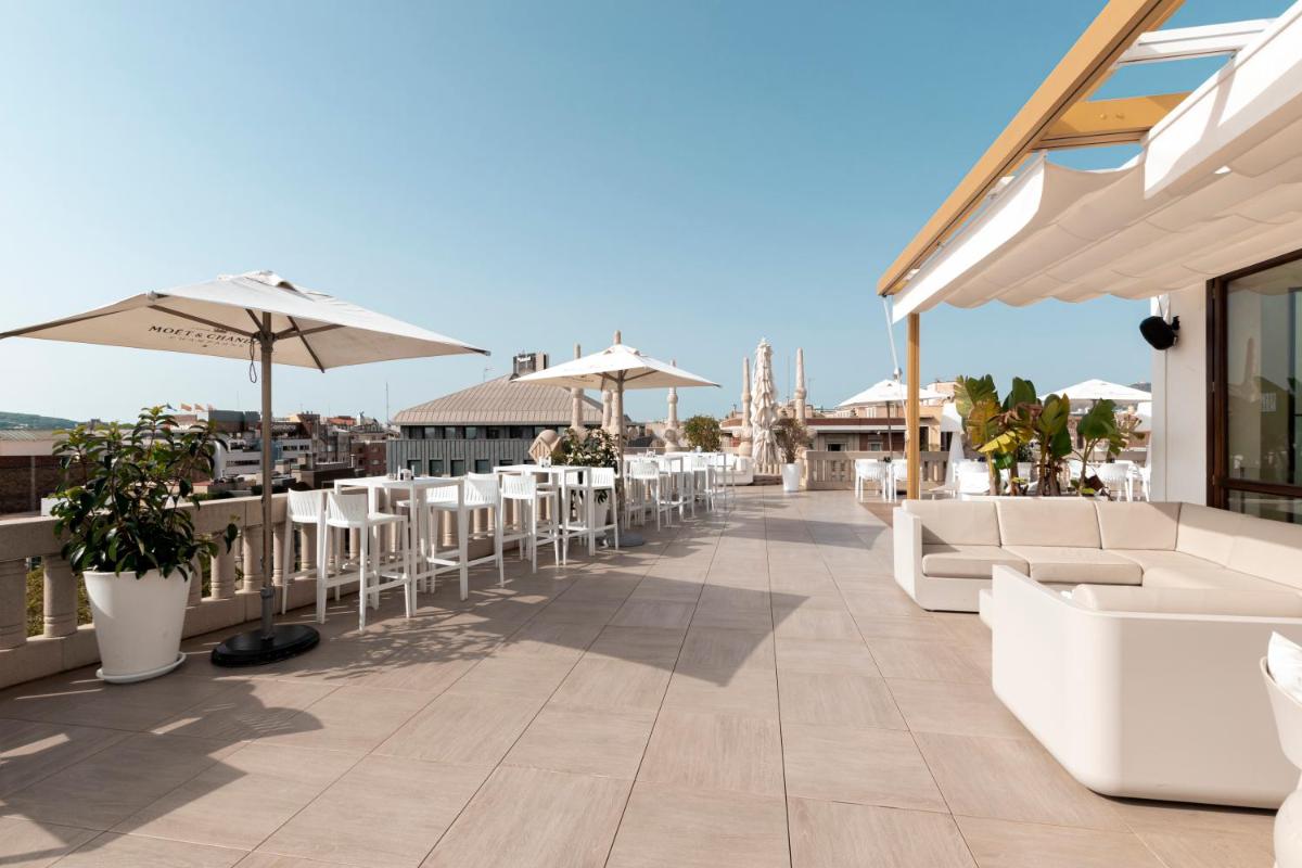 Hotel Casa Fuster G.L Monumento