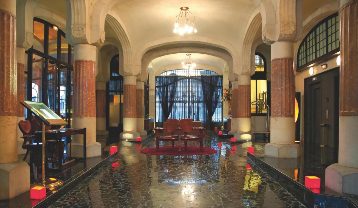 Hotel Casa Fuster G.L Monumento