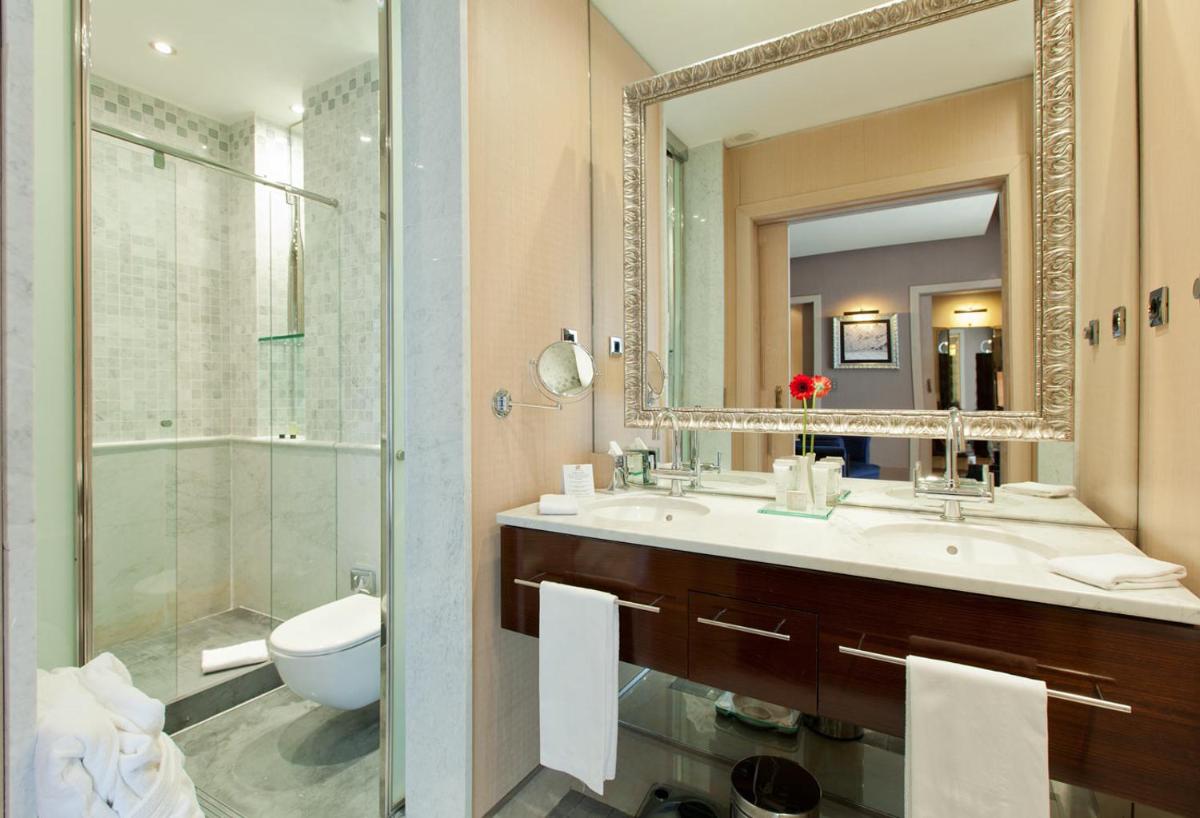 Hotel Casa Fuster G.L Monumento