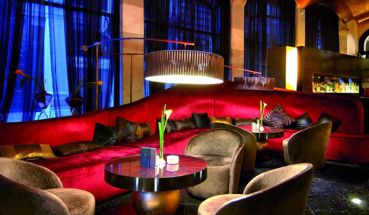 Hotel Casa Fuster G.L Monumento