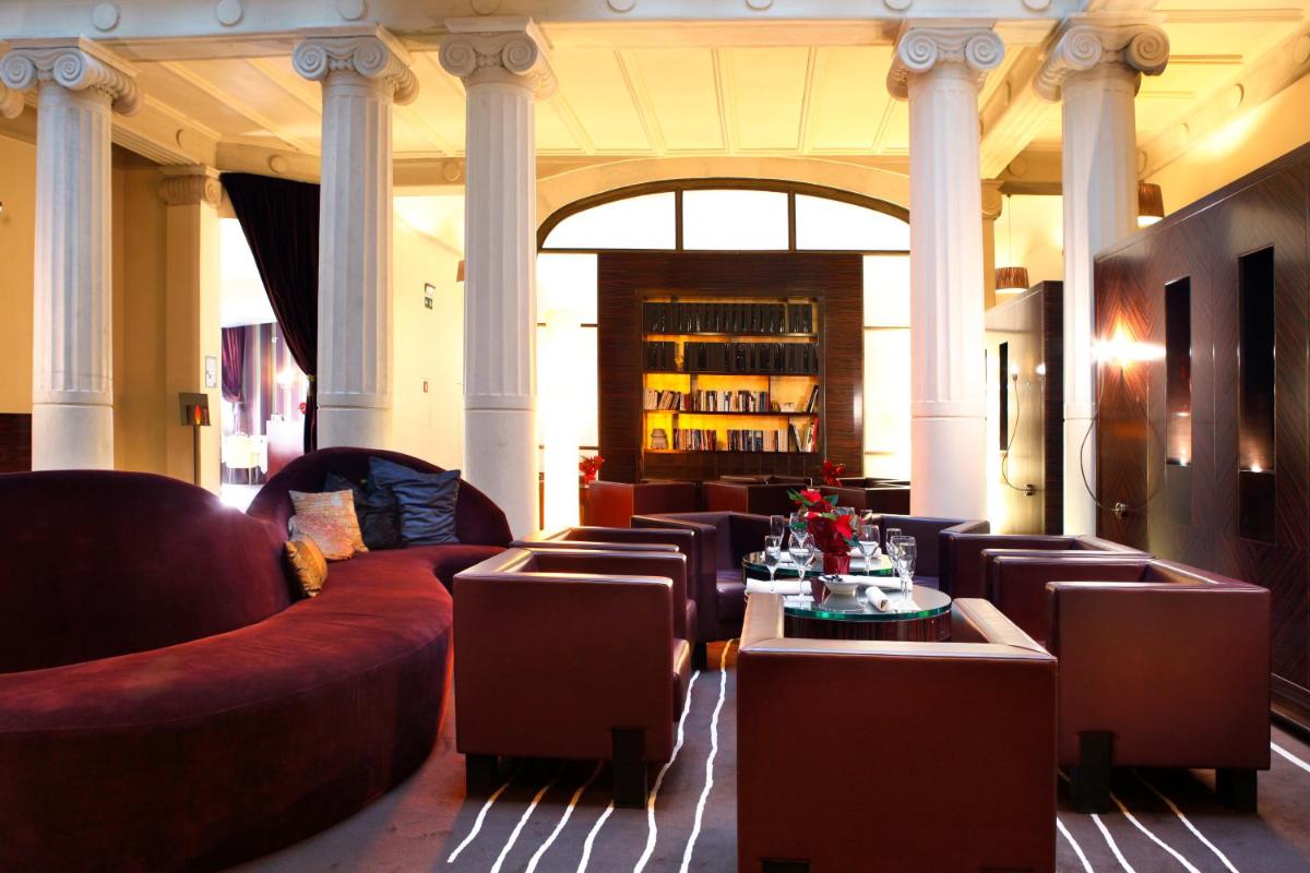 Hotel Casa Fuster G.L Monumento