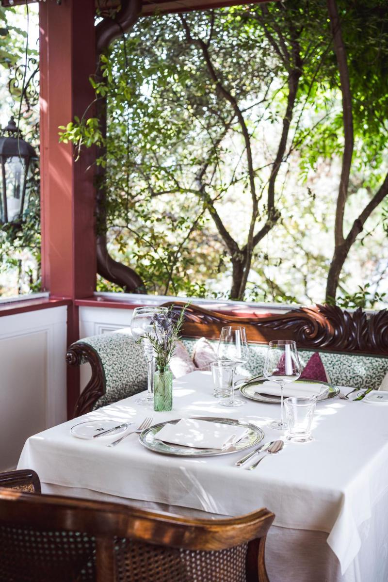 Relais & Chateaux Hotel Castel Fragsburg