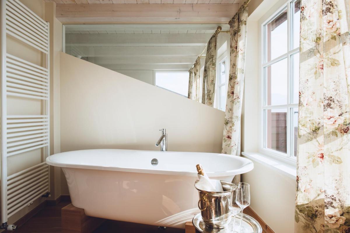 Relais & Chateaux Hotel Castel Fragsburg