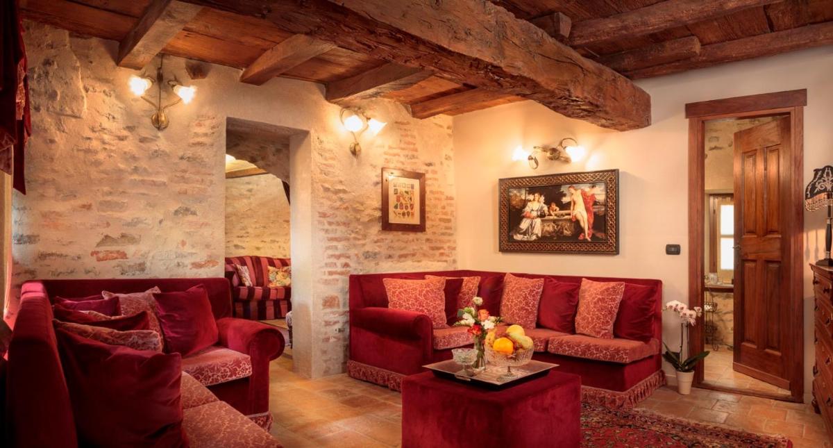 Hotel Castello Di Sinio