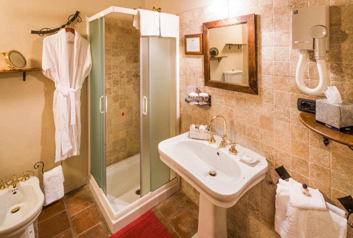 Hotel Castello Di Sinio