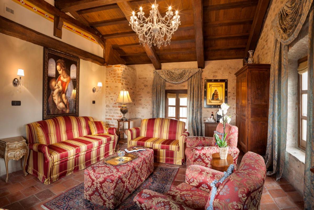 Hotel Castello Di Sinio