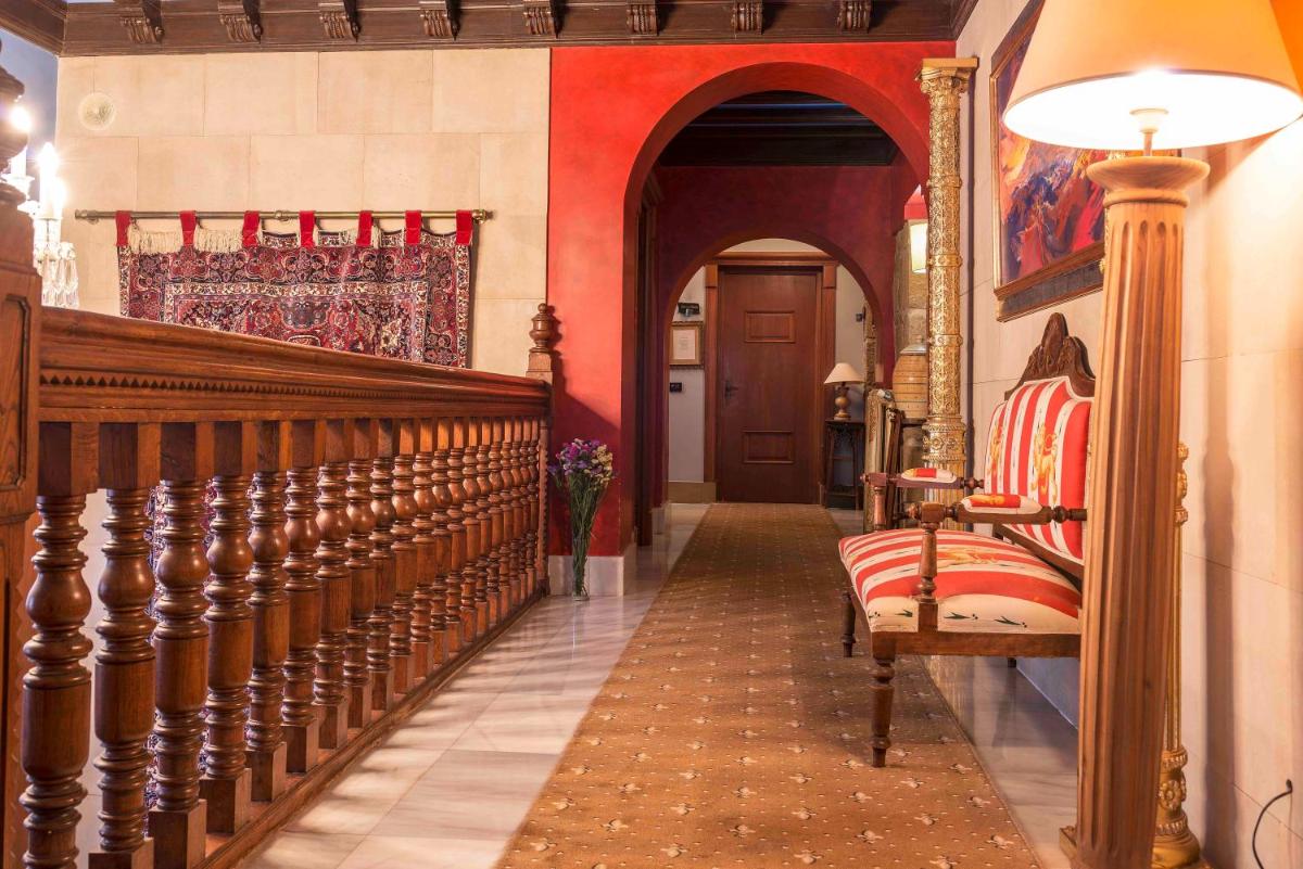 Hotel Castillo El Collado