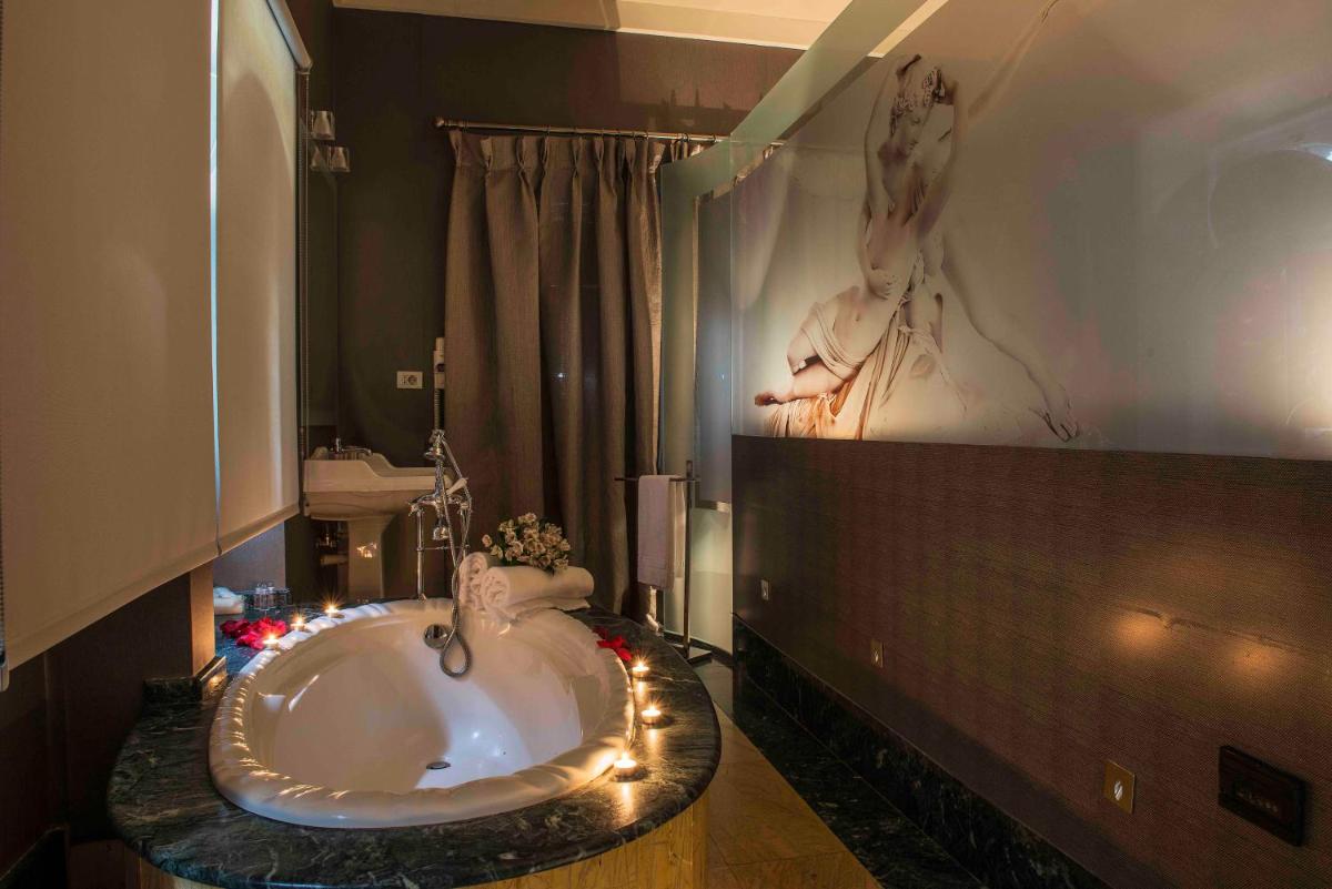 Hotel Castillo El Collado