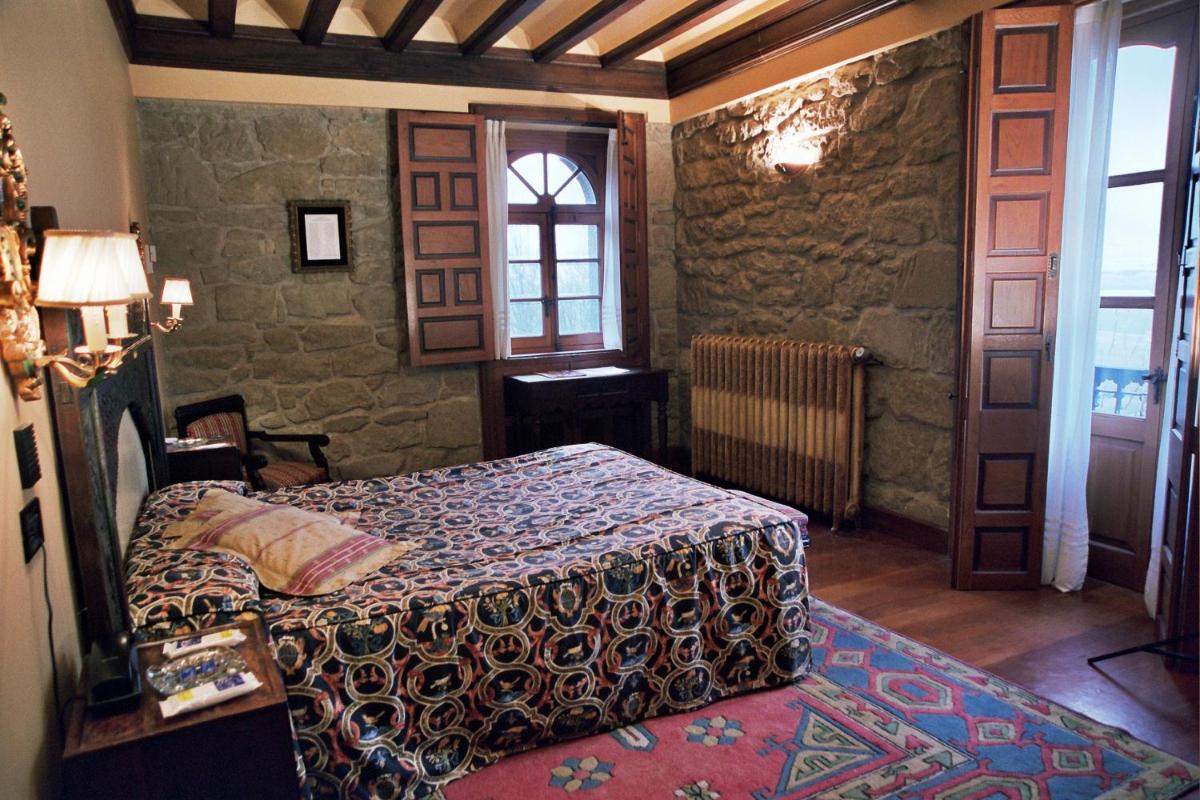 Hotel Castillo El Collado