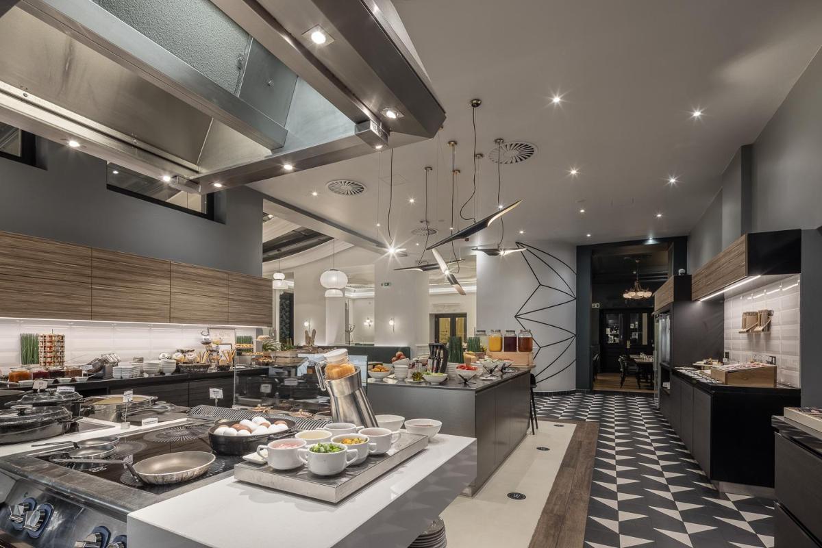 Century Old Town Prague - MGallery Collection