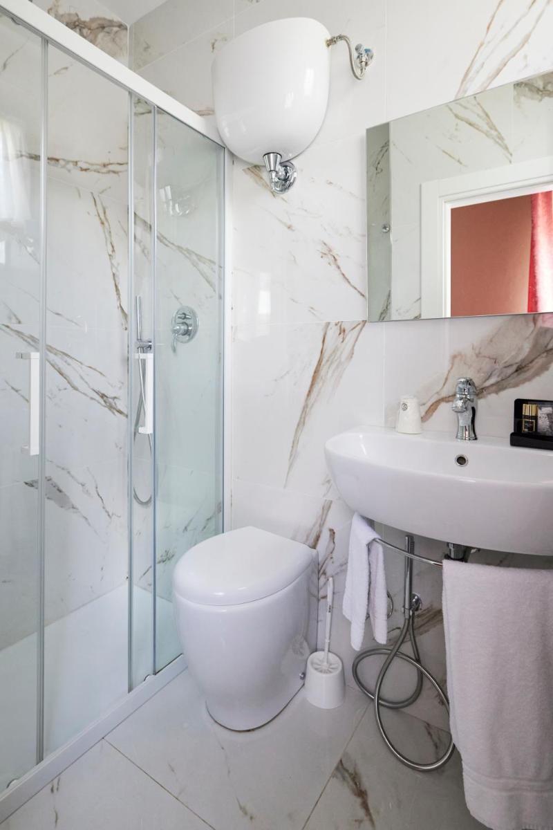 Certosa di Pontignano Residenza d'Epoca - Place of Charme