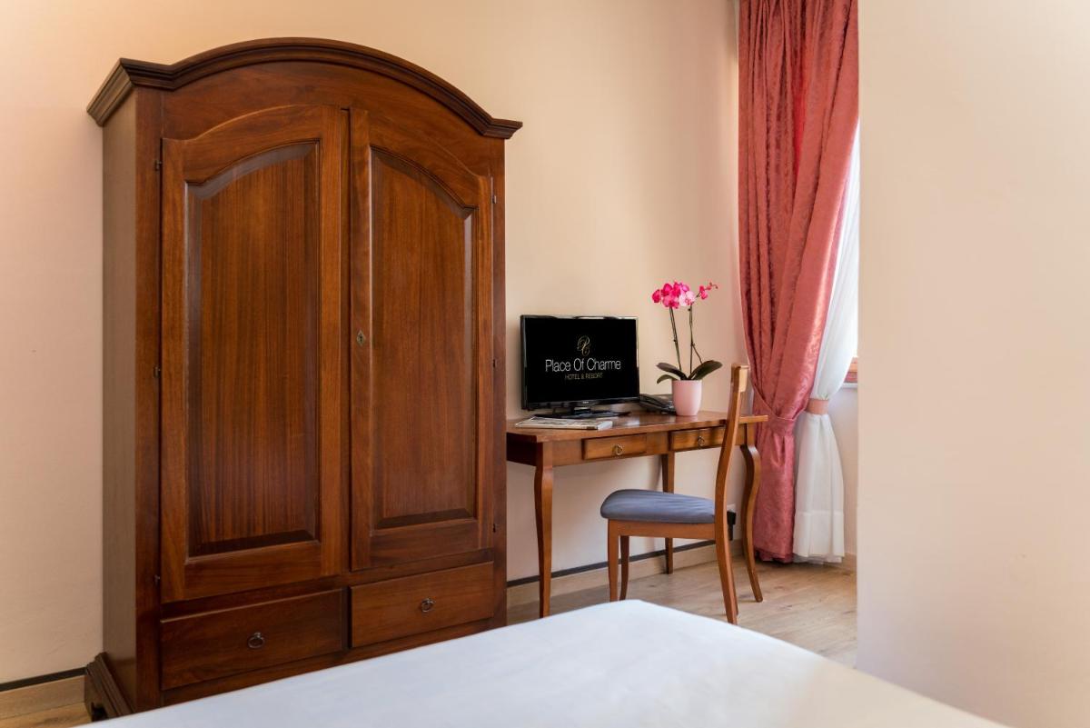 Certosa di Pontignano Residenza d'Epoca - Place of Charme