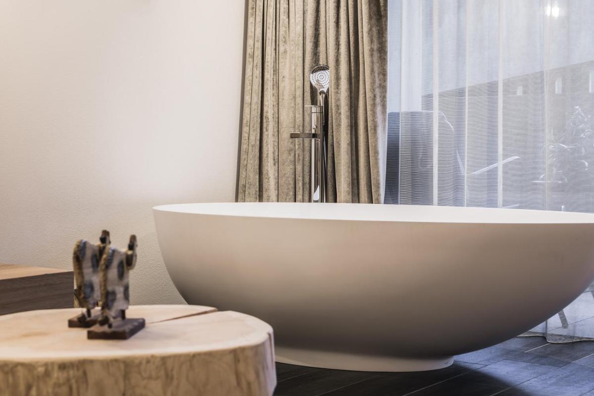 Hotel Chalet S - Dolomites Design - adults recommended