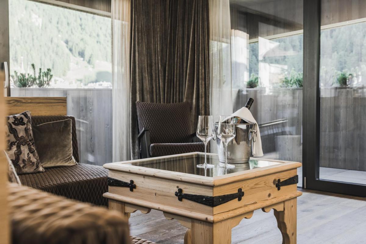 Hotel Chalet S - Dolomites Design - adults recommended