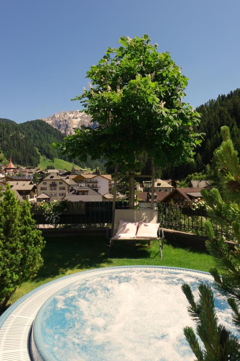 Hotel Chalet S - Dolomites Design - adults recommended