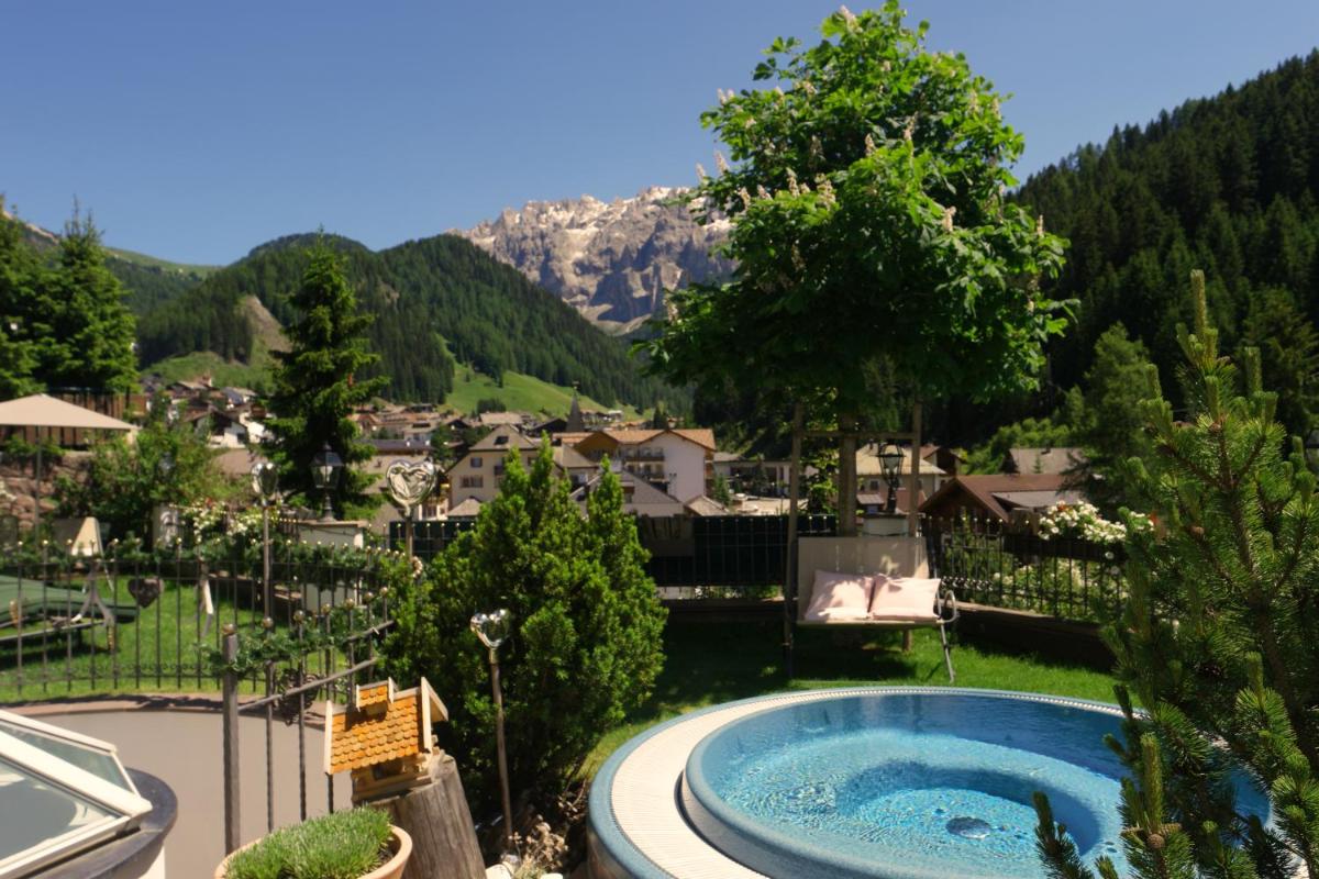 Hotel Chalet S - Dolomites Design - adults recommended