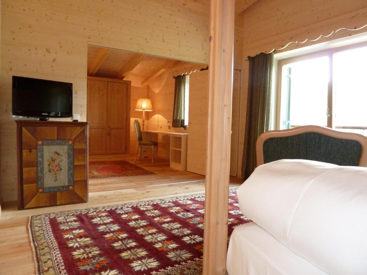 Hotel Ciasa Salares