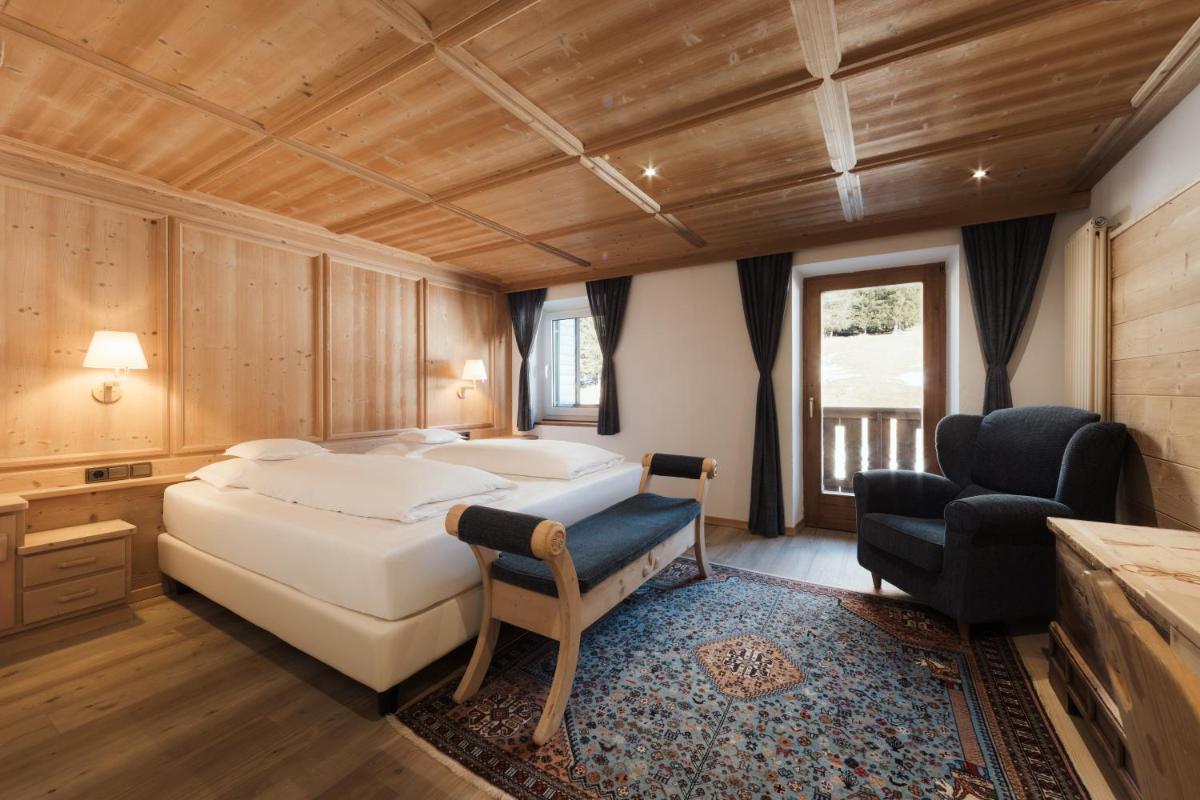 Hotel Ciasa Salares