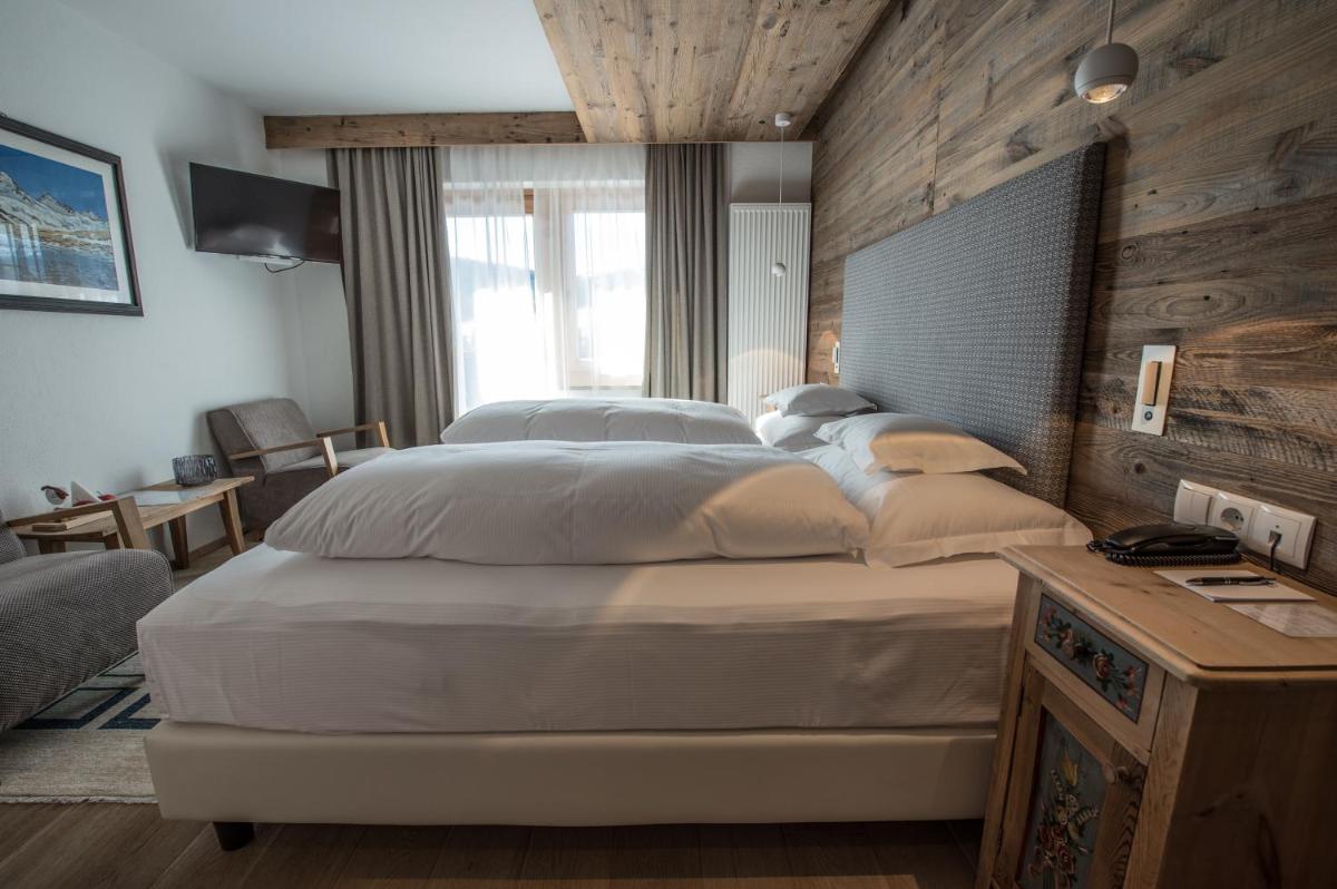 Hotel Ciasa Salares