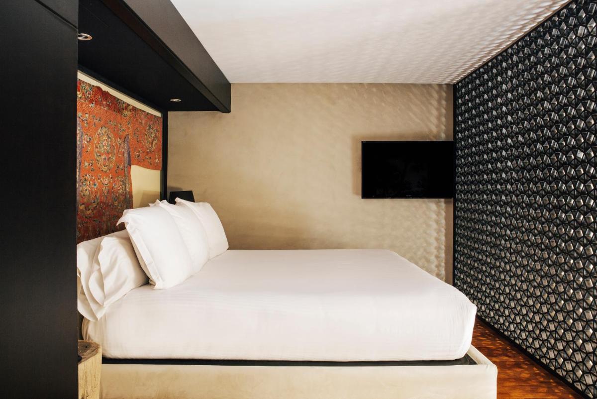 Claris Hotel & Spa GL, a Small Luxury Hotel of the World