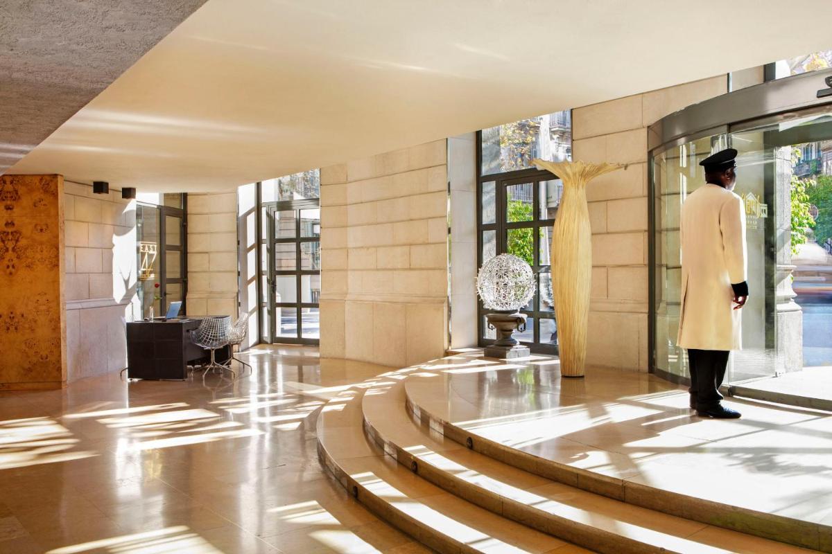 Claris Hotel & Spa GL, a Small Luxury Hotel of the World