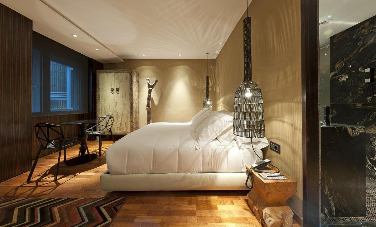 Claris Hotel & Spa GL, a Small Luxury Hotel of the World