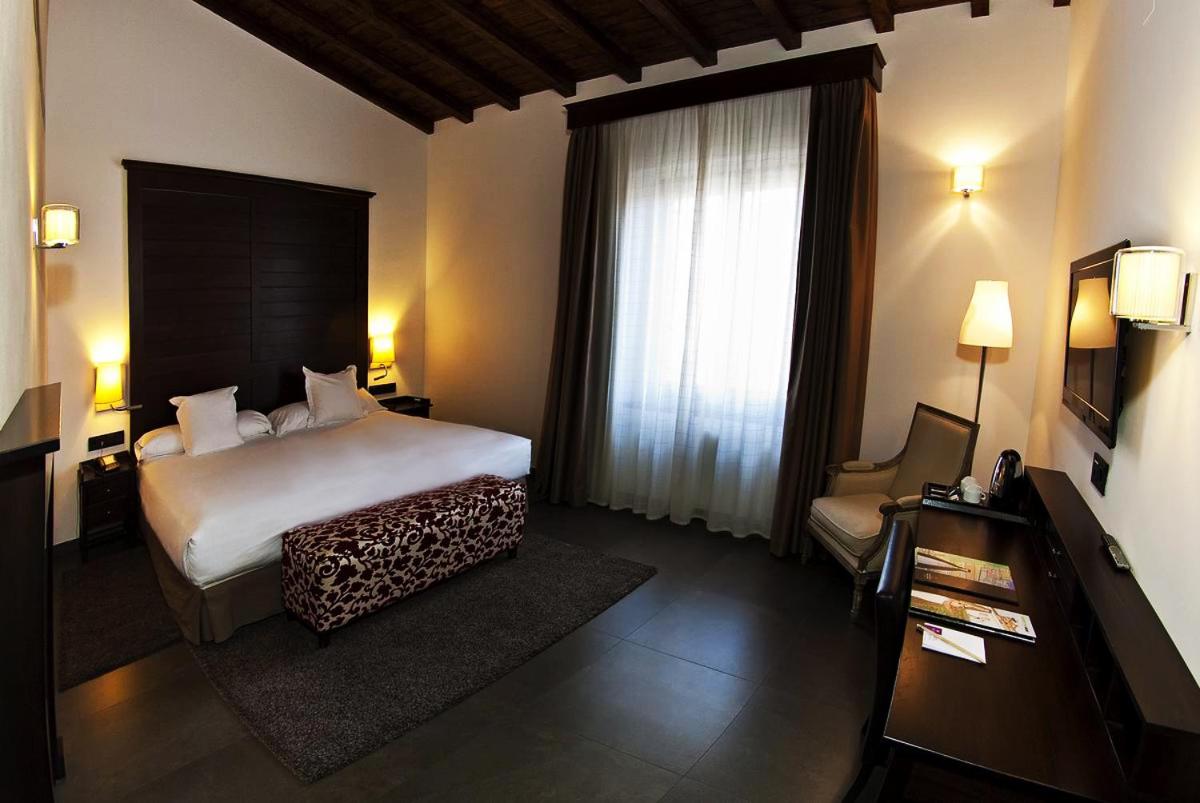 Hotel Convento Aracena & SPA