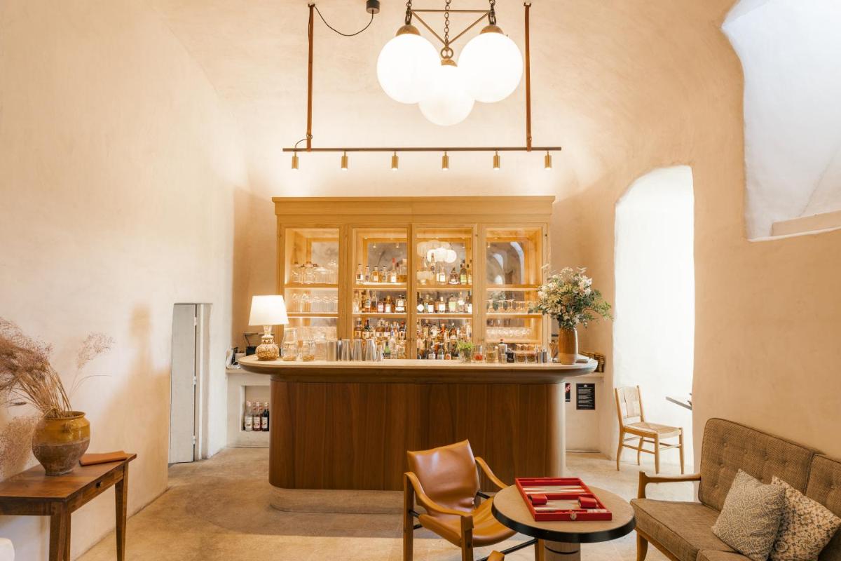 Hotel Crillon le Brave