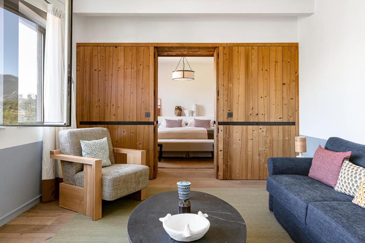 Hotel Crillon le Brave