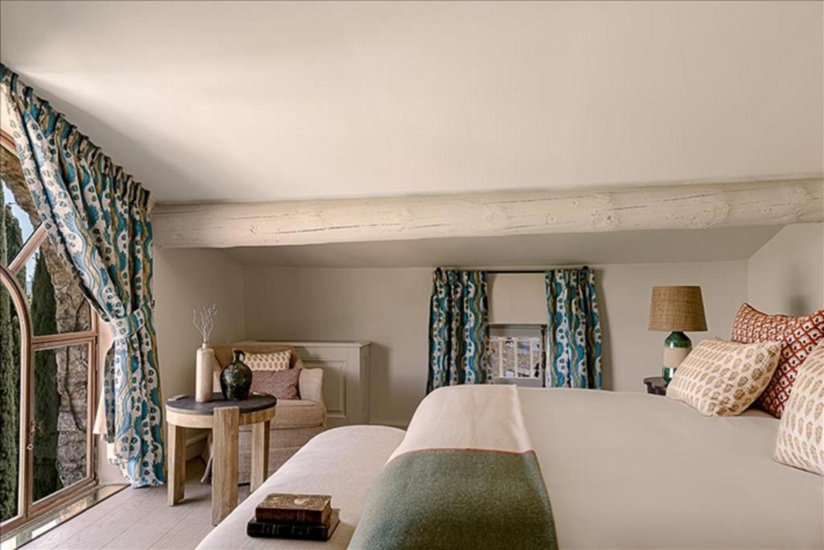 Hotel Crillon le Brave