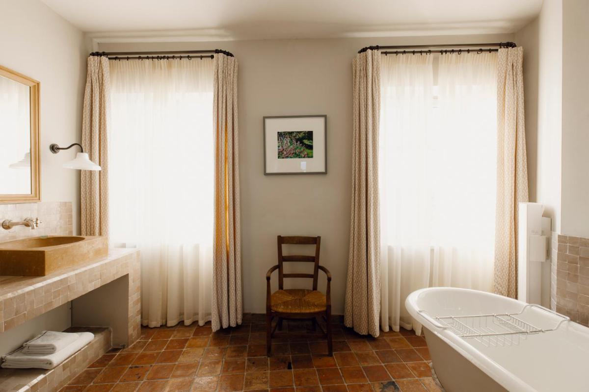 Hotel Crillon le Brave