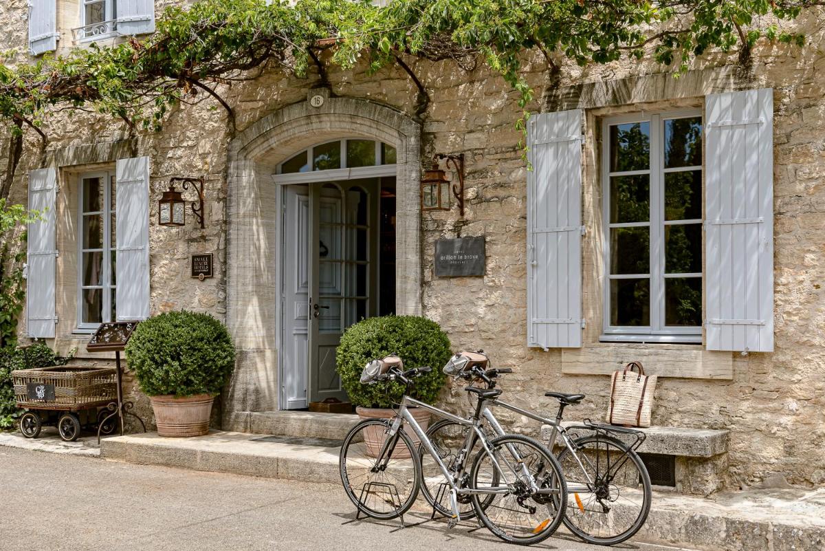 Hotel Crillon le Brave