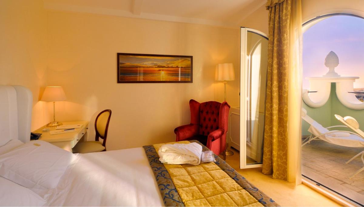 Hotel De Londres