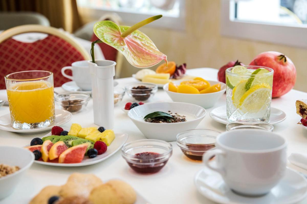 Hotel De Londres
