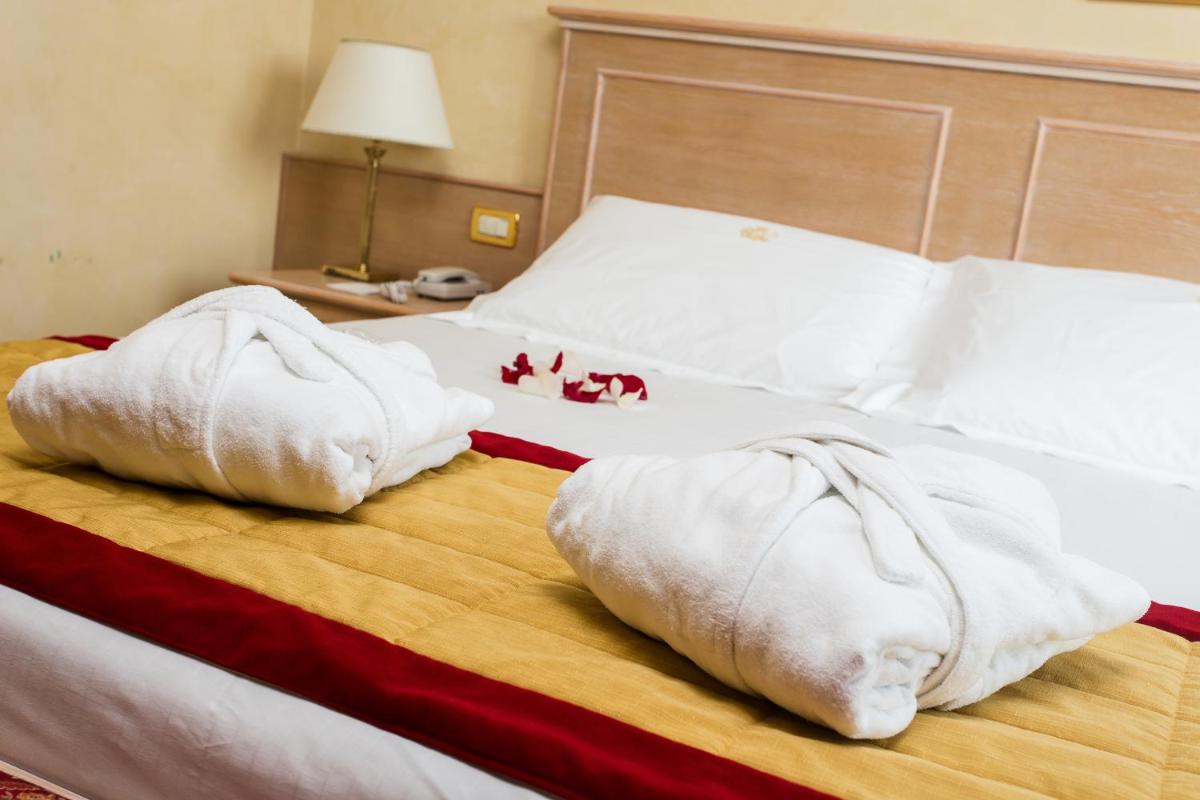 Hotel De Londres