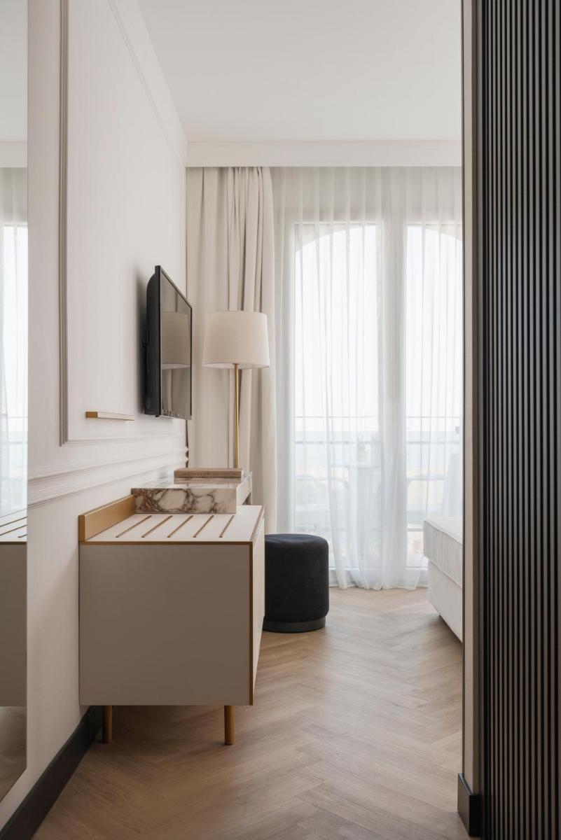 Hotel De Londres