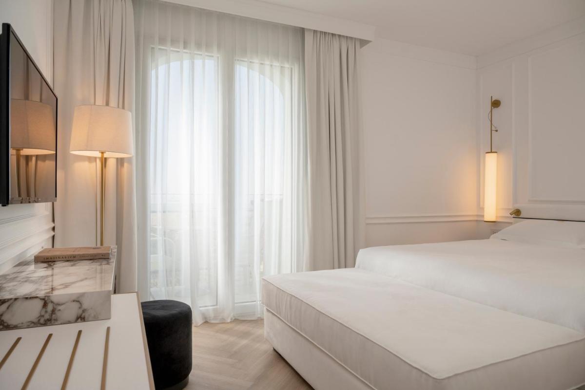 Hotel De Londres