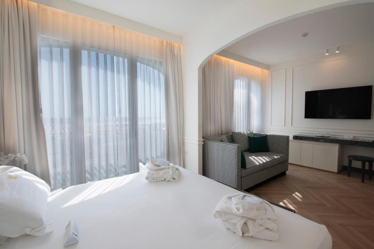 Hotel De Londres