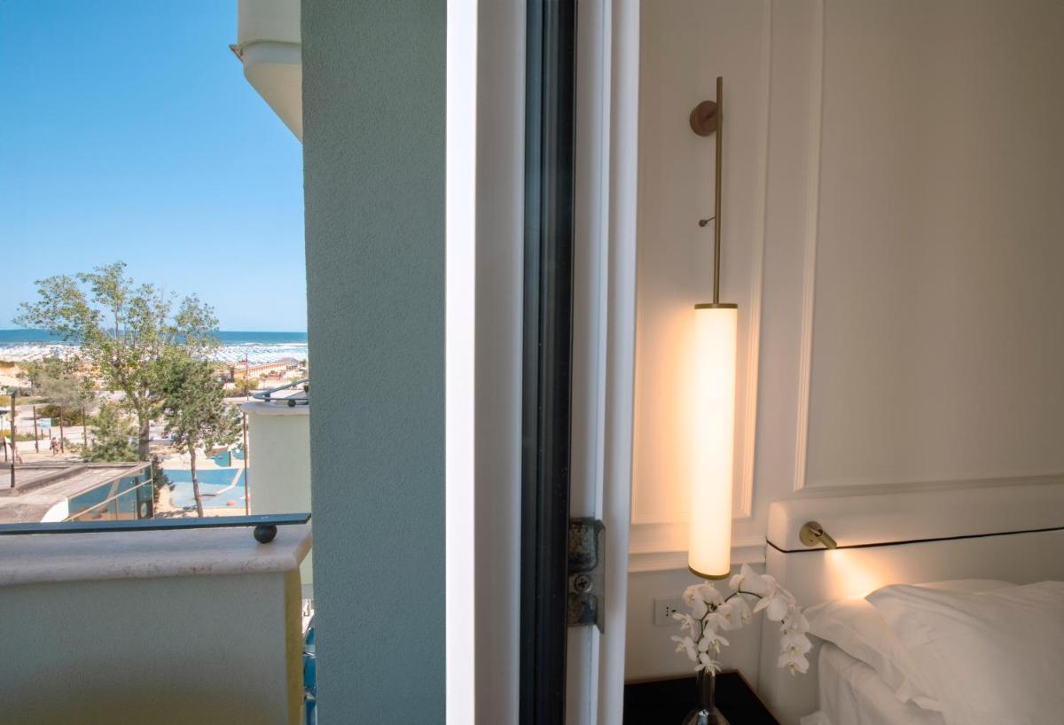 Hotel De Londres