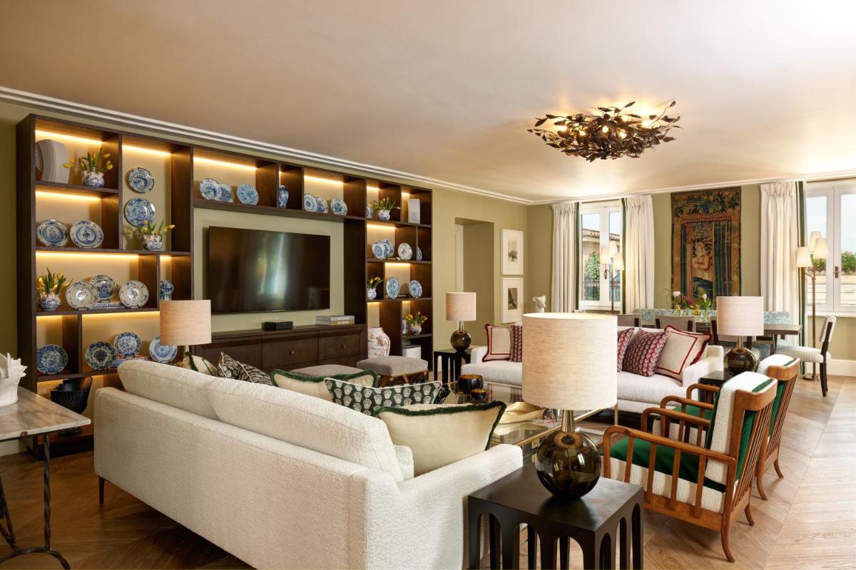 Rocco Forte Hotel De Russie