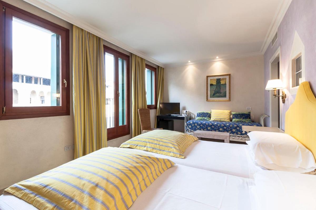 Charming Hotel dei Chiostri