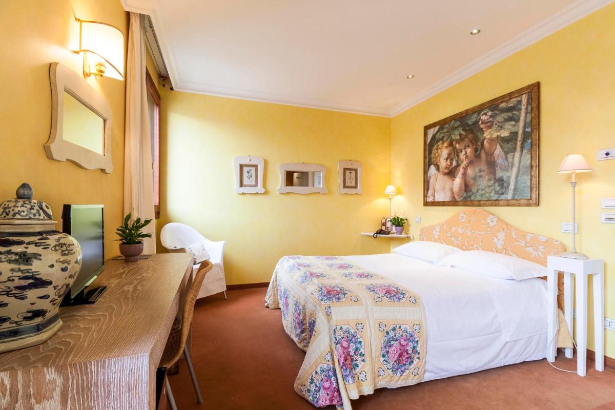 Charming Hotel dei Chiostri